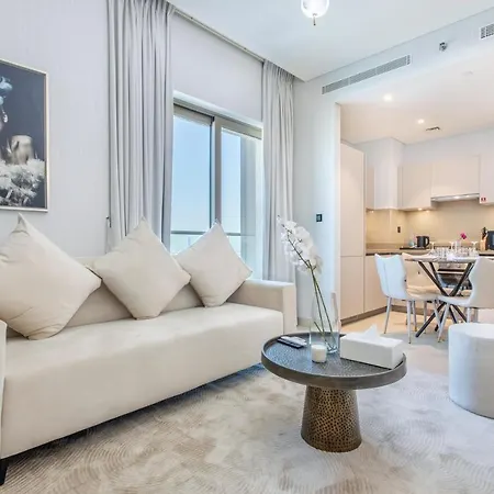 Stay By Latinem Luxury 1Br Holiday Home Cvr B2704 Near Burj Khalifa Dubai Exterior photo
